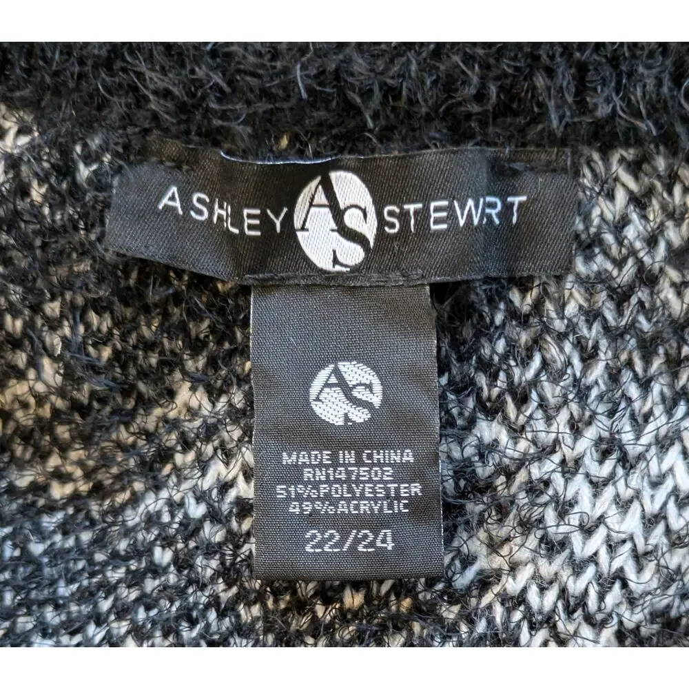 Ashley Stewart Cardigan Sweater 3X Black White Buffalo Check Fuzzy Knit Preppy